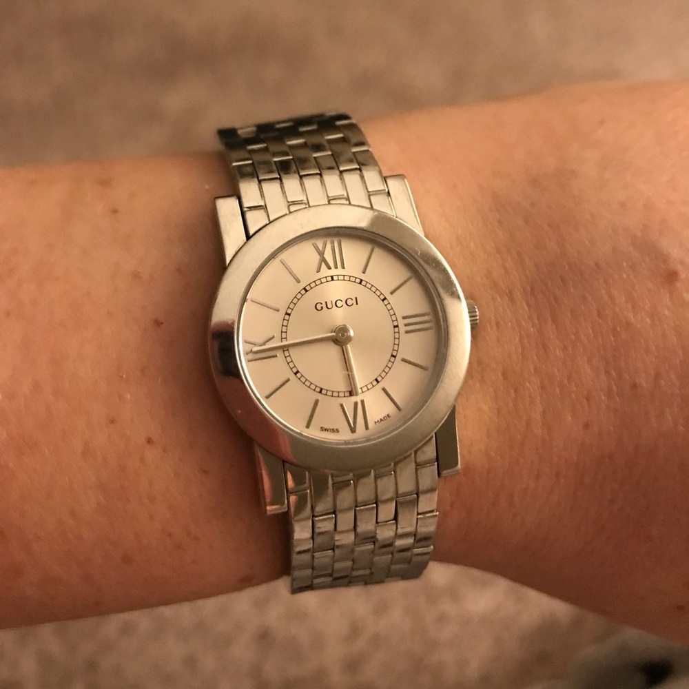 Vintage Gucci Women’s Watch - Picture 4 of 4